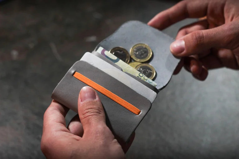 MONEDERO-BILLETERA GRIS