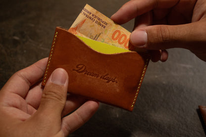 BILLETERA AMARILLO NEÓN